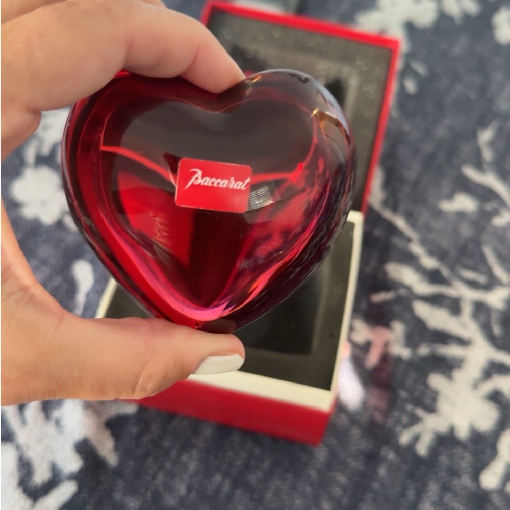 Red Crystal heart, been kept in box, no marks, scratches or wear on it.